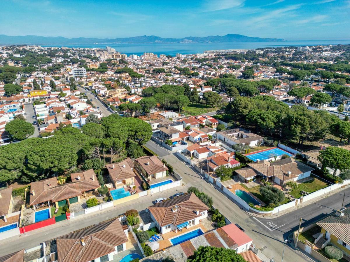 La Bellesa Villa L' Escala Luaran gambar